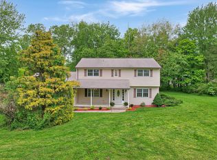 324 Luther Dr, Southbury, CT 06488