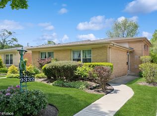 9332 Lavergne Ave, Skokie, IL 60077
