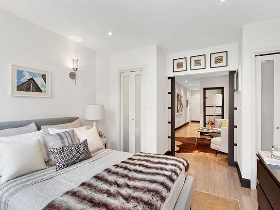 2nd image of 520 W 50th St APT 1C