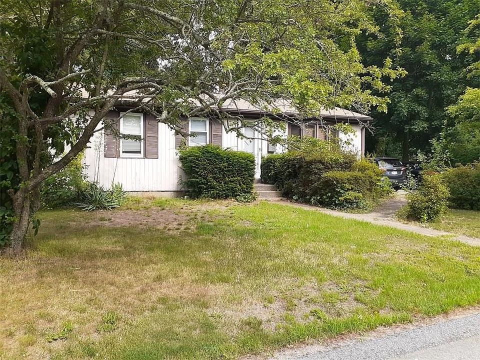 1st image of 124 Lockwood St