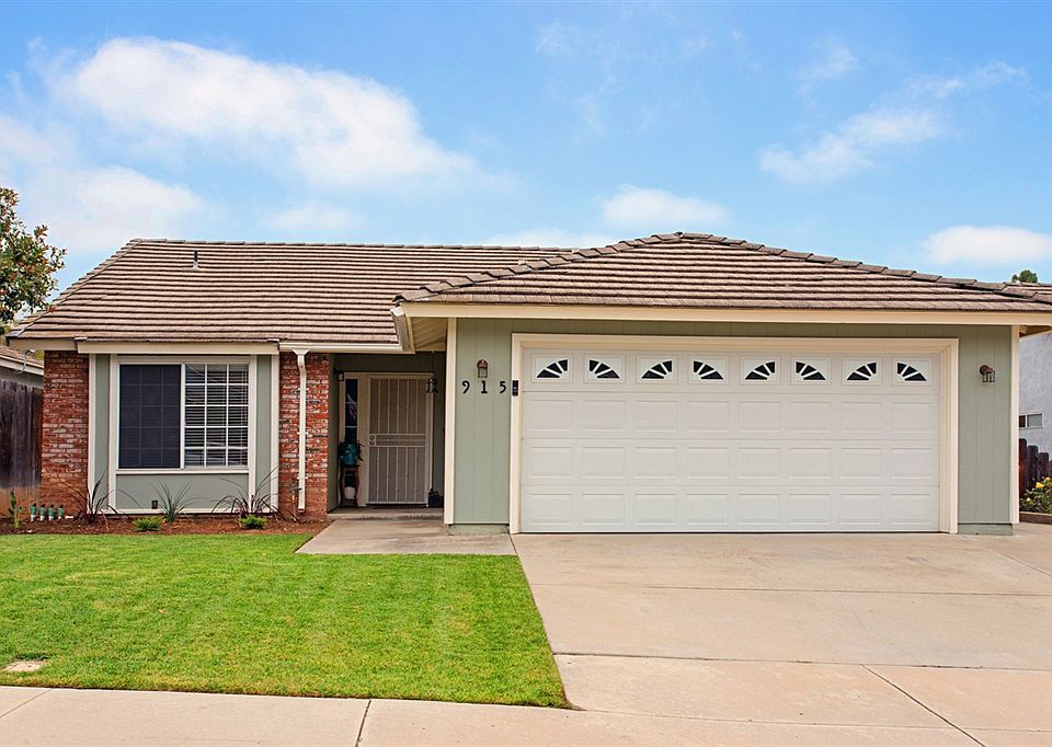 1st image of 915 Viking Ln