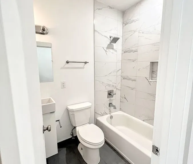 675 N 39th St #2 — Photo 22
