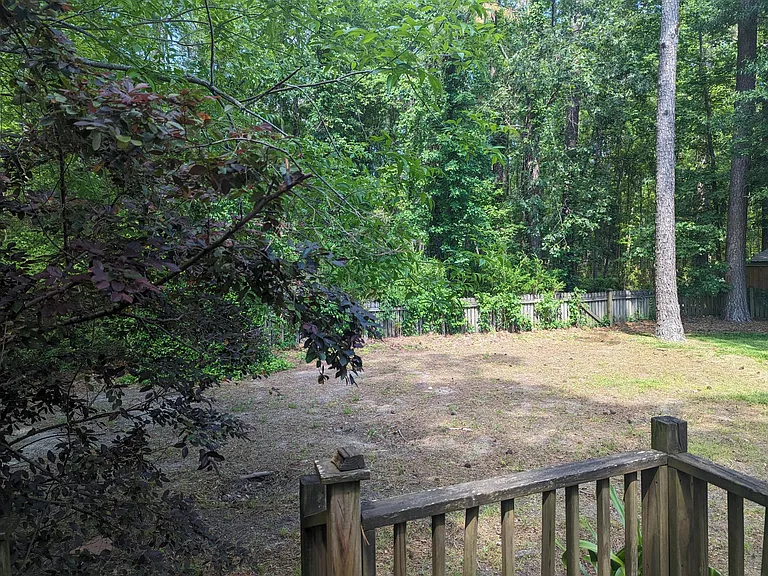 3320 Cedar Creek Ct — Photo 12