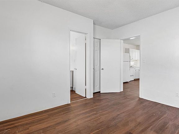 5th image of 279 SW 1st St #1-4