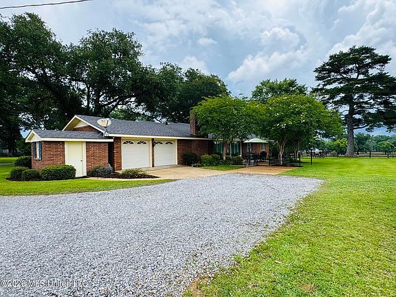 5th image of 6008 State Highway 568