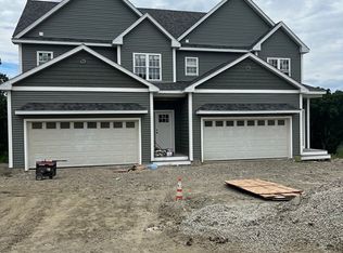 39 Modoc St, Worcester, MA 01604