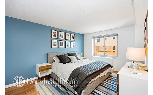 Sold by Douglas Elliman | media 14