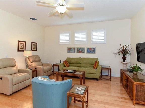 3rd image of 1490 Millbrook Cir