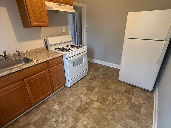 4th image of 511 Greenhill Ave