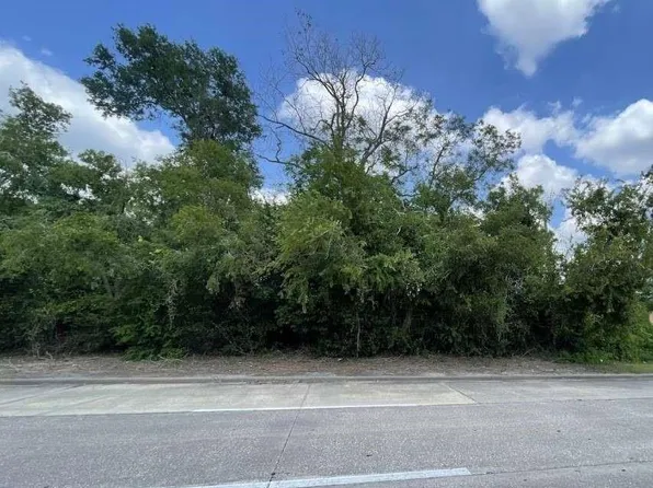 0 Decker Dr, Baytown, TX 77520