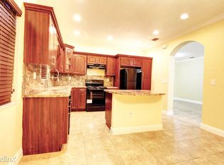 10201 SW 224th Ter, Miami, FL 33190