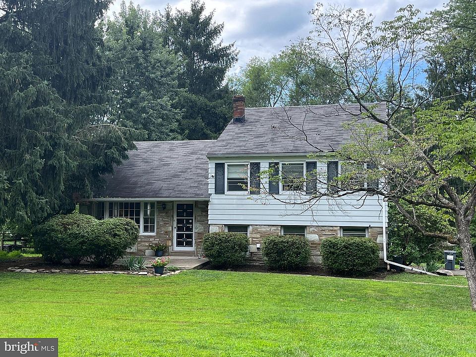 1st image of 3436 Heather Rd