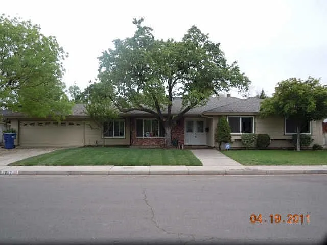 2892 El Camino Real photo 1