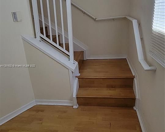 2nd image of 2941 NE 185th St APT 1302