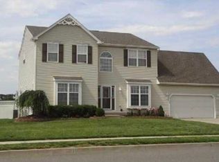 700 Cherry Blossom Rd, Williamstown, NJ 08094