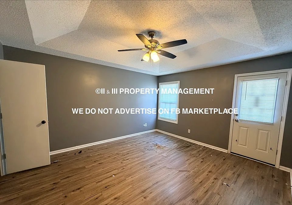 14011 Dunbar Ct - 1 — Photo 3