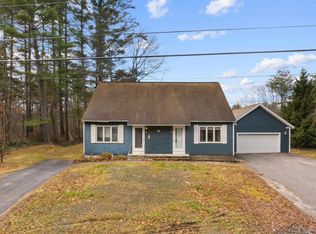36 Dale Rd #B, Hooksett, NH 03106