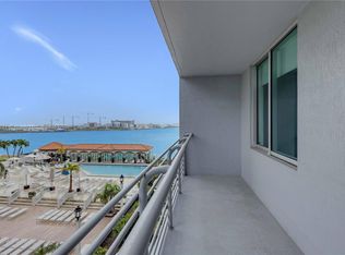 335 Biscayne Blvd #1004, Miami, FL 33131
