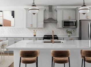 453 Shade St, Indianapolis, IN 46290