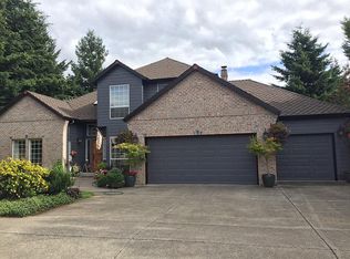17311 SE Fisher Dr, Vancouver, WA 98683