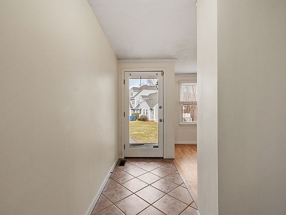 3rd image of 216 Merrimack Meadows Ln #216