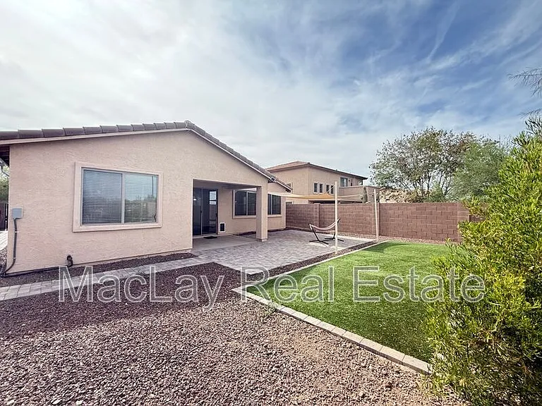 8311 S 23rd Pl — Photo 29