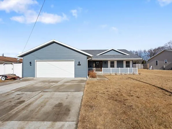 1611 Mt Zion Avenue, Janesville, WI 53545