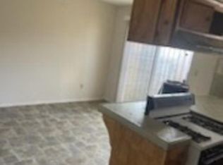 1007 Pacific St UNIT B, Bakersfield, CA 93305