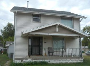 841 W Hendryx Ave, Wichita, KS 67213