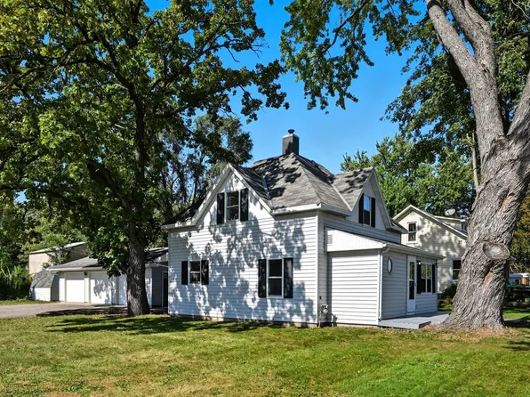 401 Fairhaven Ave, South Haven, MN 55382