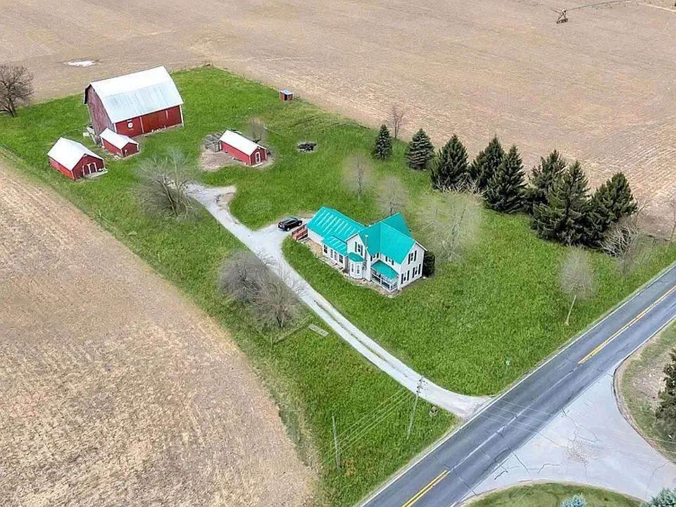 E 750 N