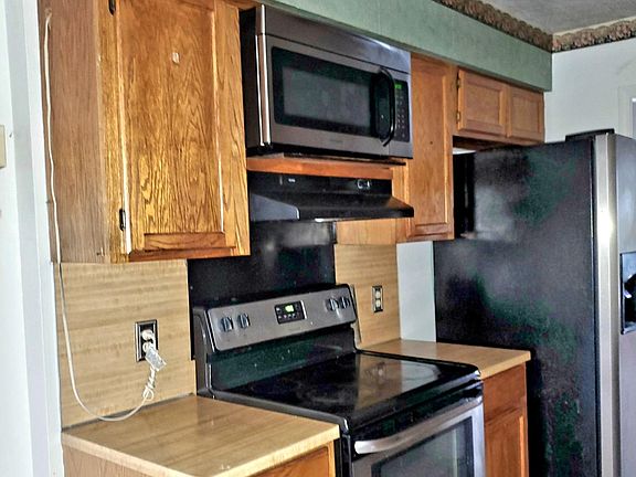 3rd image of 1414 Highland Ave APT 2