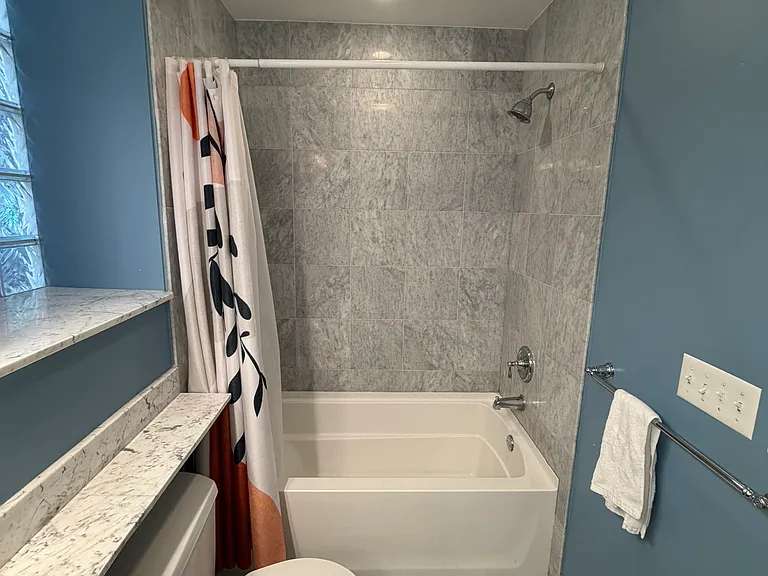 Full Bath