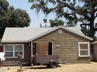 912 S Burke St, Visalia, CA 93292