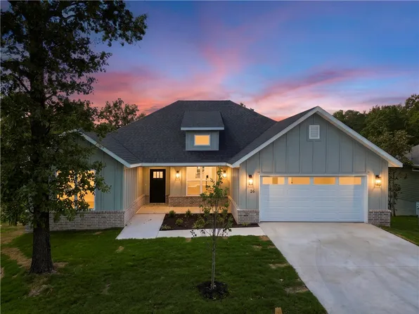 26 Kirkcudbright Ln, Bella Vista, AR 72715
