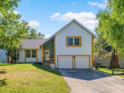 1917 E Osage Cir, Olathe, KS, 66062