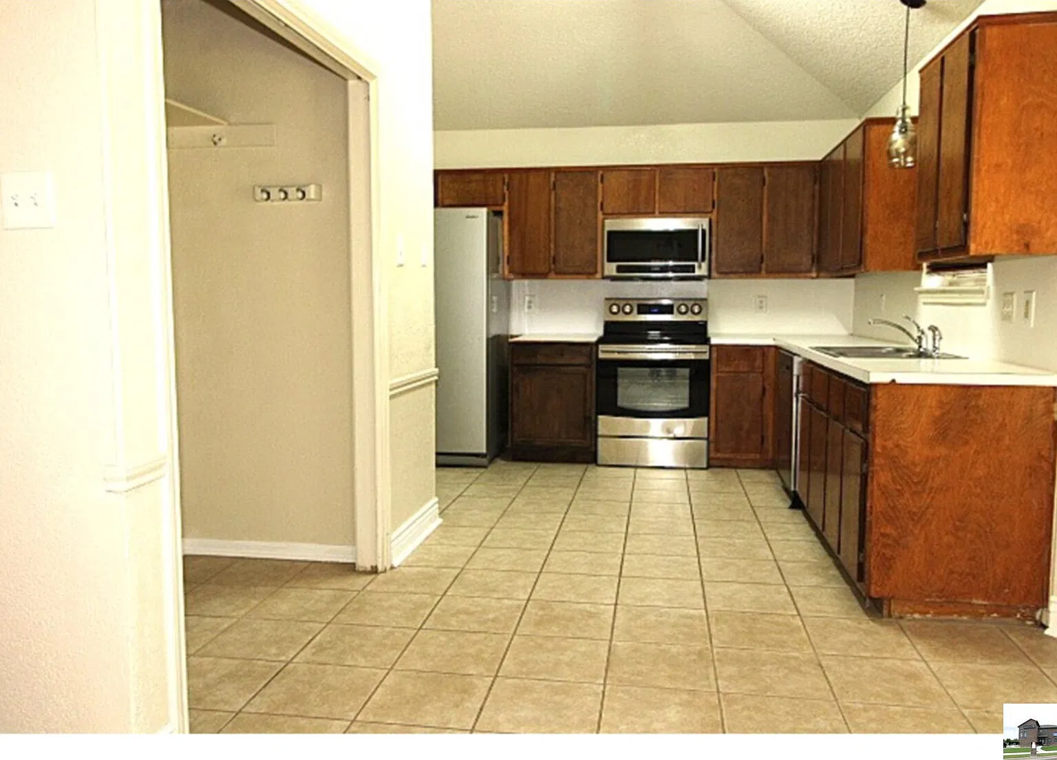 213 Bronc Dr. Copperas Cove, TX 76522 — Photo 2