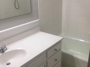 718 E Maple Ave APT L, Gastonia, NC 28054
