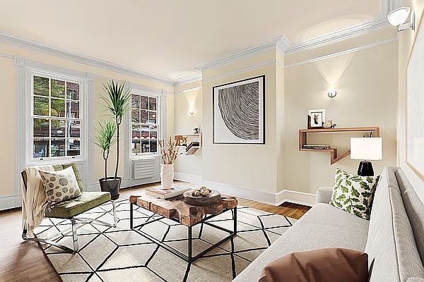 1st image of 475 Hudson St #1