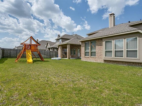 3rd image of 1430 Norman Hill Ln