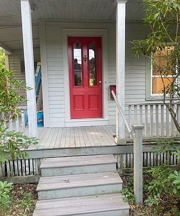 2nd image of 155 Belknap St