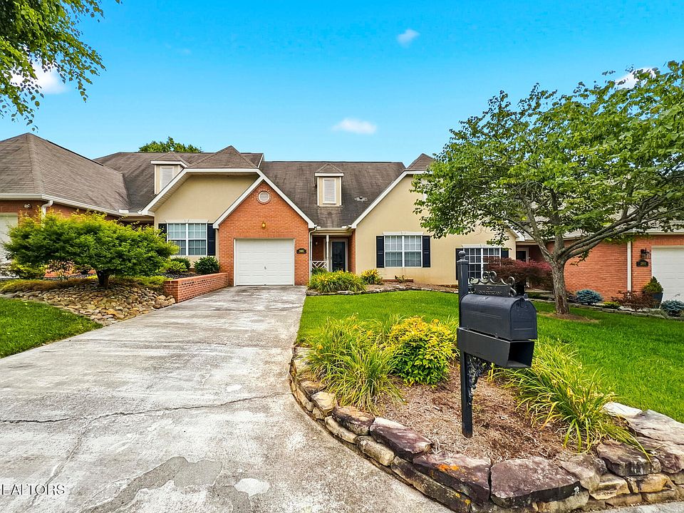 1st image of 2605 Knob Creek Ln