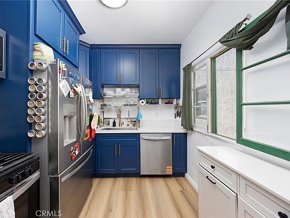4th image of 28 Argonne Ave