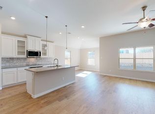 501 Pheasant Hill Ln, Burleson, TX 76028