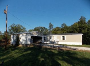 7720 Lick Ck Rd, Big Sandy, TN 38221