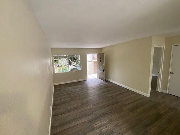 3rd image of 5407 Morrow Dr APT A
