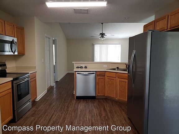 4th image of 21 Perkins Ln