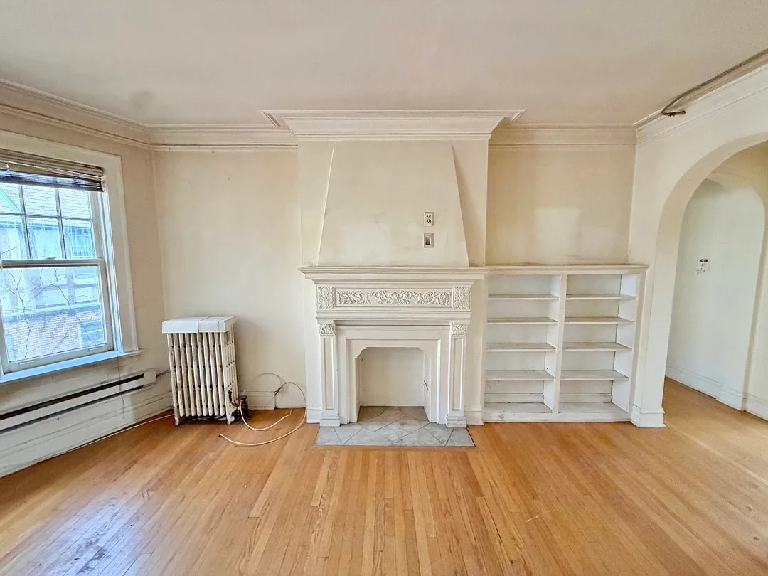 1 bed, 730 sqft, $1,745 — Photo 2