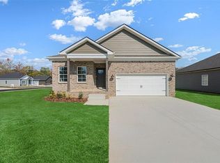 545 Pleasant Meadow Cir, Bowling Green, KY 42101