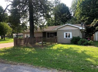 9184 3rd St, Berrien Springs, MI 49103